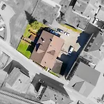 Zentrale In *